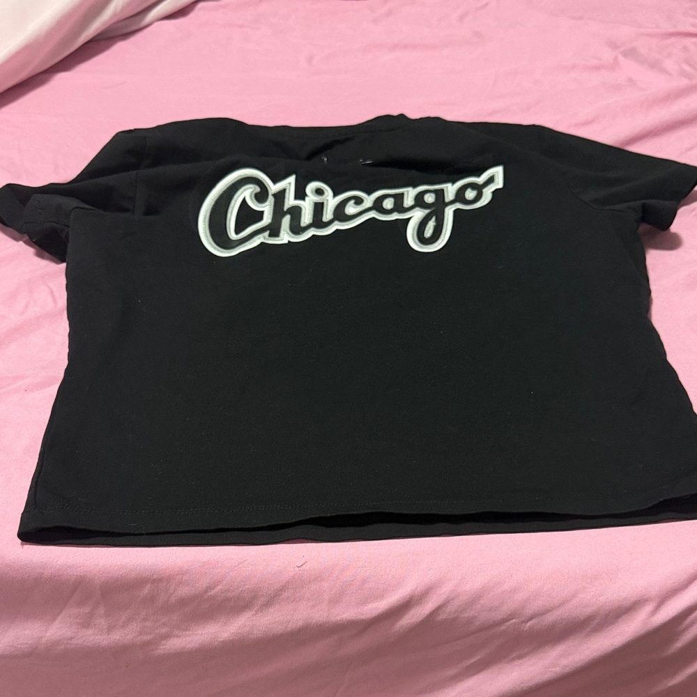 Black Chicago Graphic T-Shirt